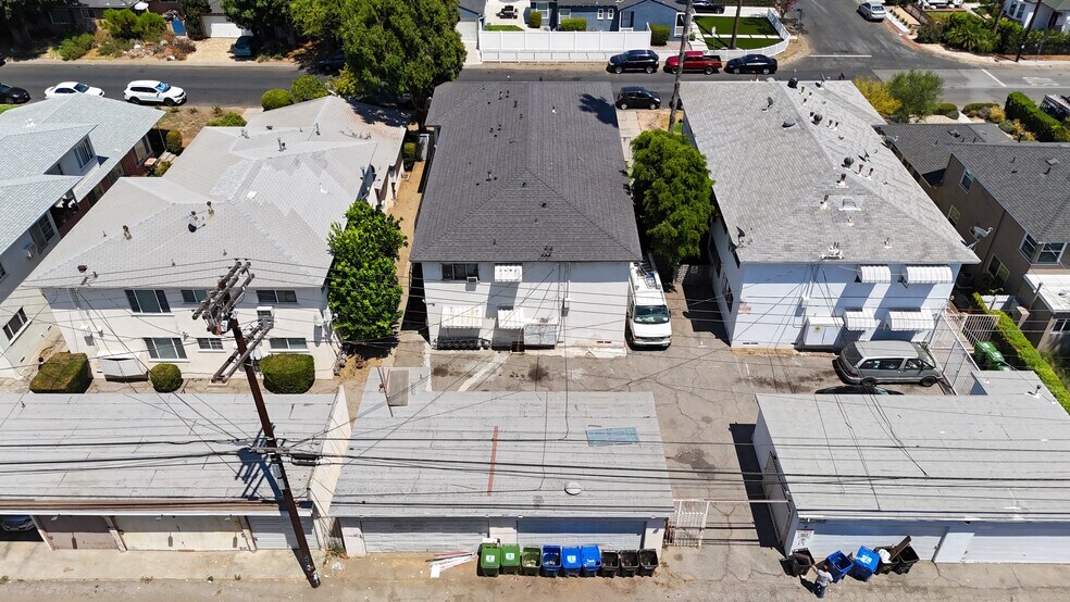 More Photos Of 5707 Tilden Ave, Sherman Oaks Apartments For Sale