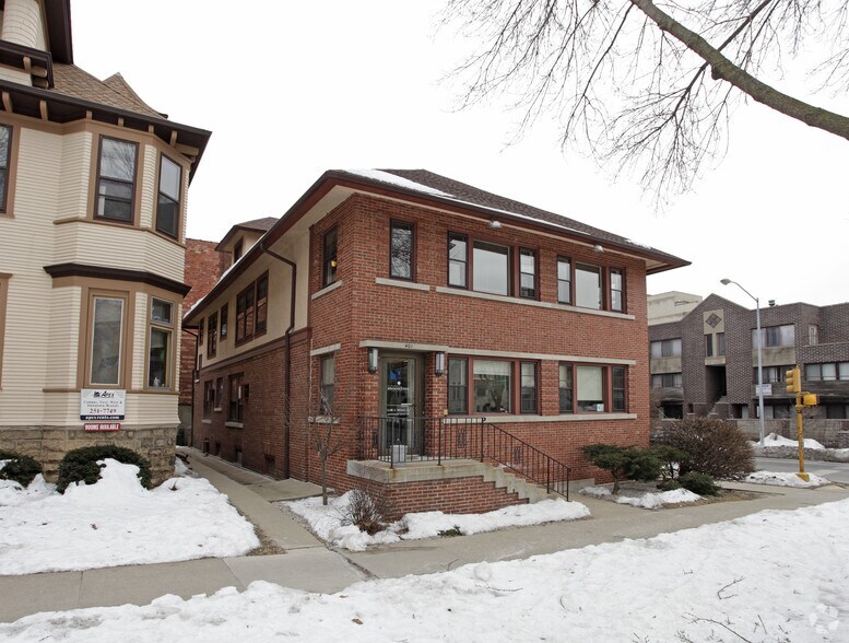 More Photos Of 401 Wisconsin Ave, Madison Office For Sale