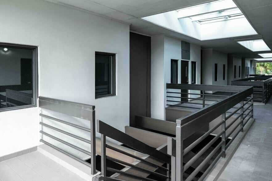 More Photos Of 1555 Howell Branch Rd, Winter Park Office For Lease