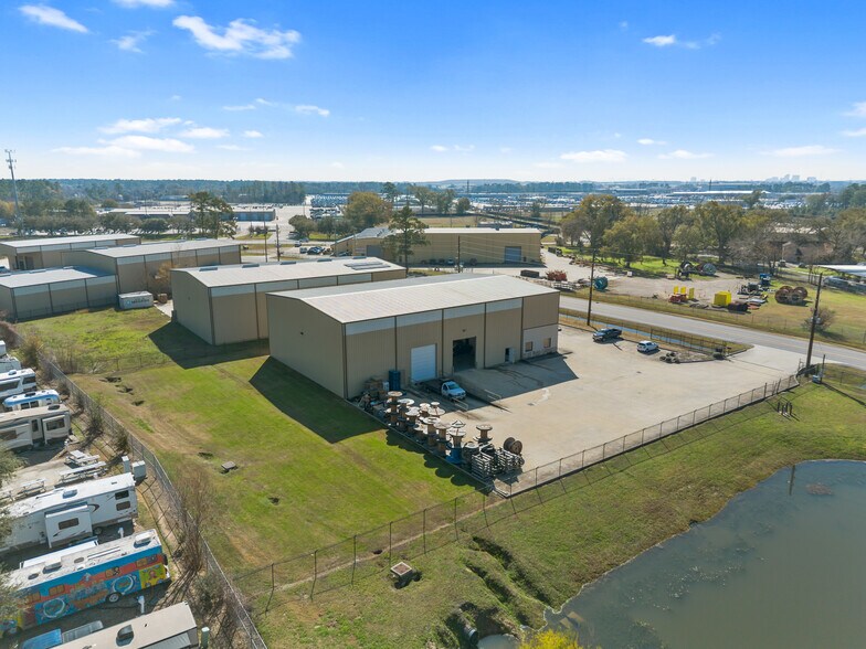 More Photos Of 2023 Humble Westfield Rd, Houston Warehouse For Sale