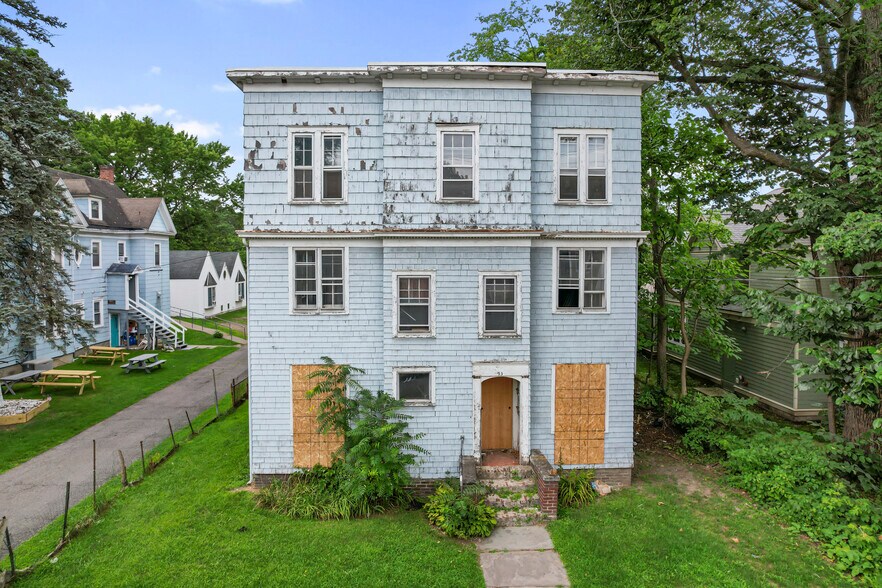 Primary Photo Of 93 Walnut St, Binghamton Apartments For Sale