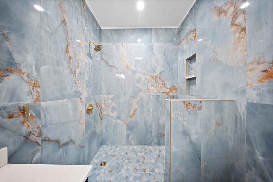 More Photos Of 325 Sinking Rd, Argillite Hospitality For Sale