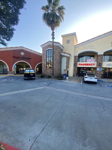 More Photos Of 1301-1397 S Grand Ave, Glendora Unknown For Lease