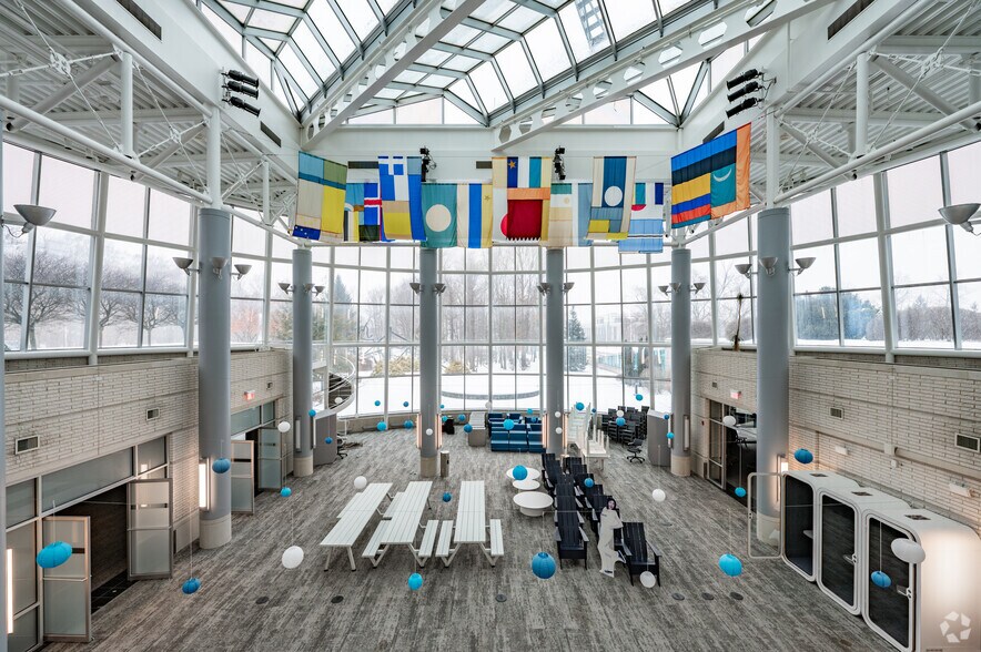 More Photos Of 6300 Wilson Mills Rd, Mayfield Village Office For Sale