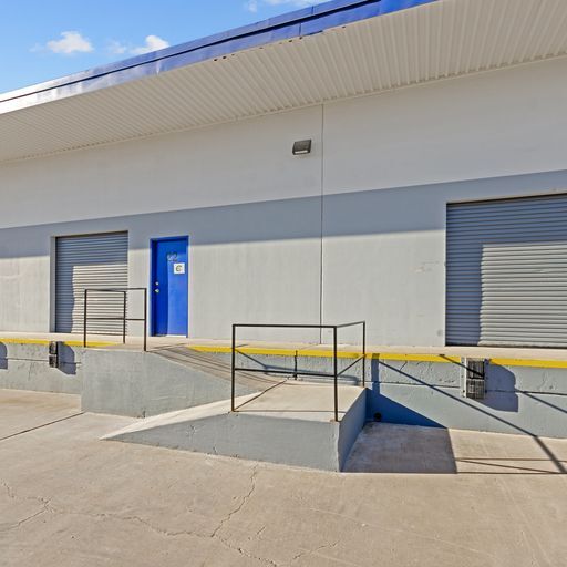 More Photos Of 2703 W Industrial Ave, Midland Warehouse For Lease