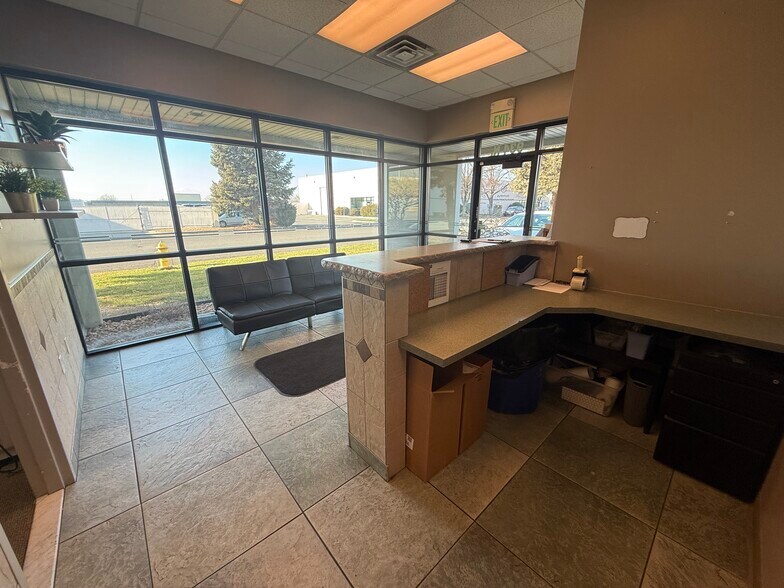 More Photos Of 930 N 1430 W, Orem Manufacturing For Lease