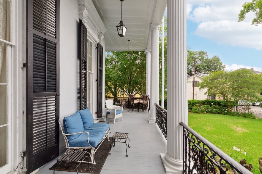 More Photos Of 1410 Jackson Ave, New Orleans Lodge Meeting Hall For Sale