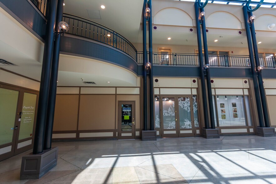More Photos Of 123-147 N College Ave, Fort Collins Office For Sale