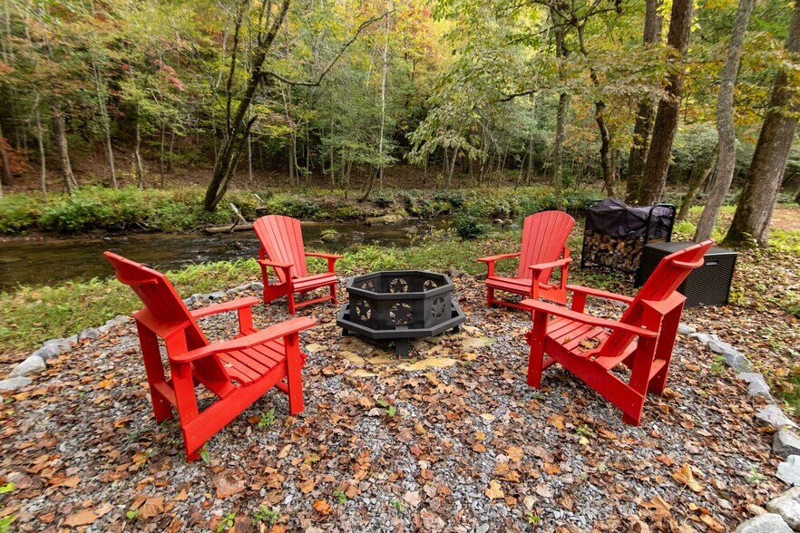 More Photos Of 2108 River Hill Road, Murphy Land For Sale