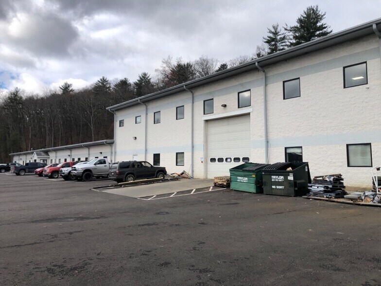 More Photos Of 1239 Campville Rd, Endicott Manufacturing For Sale