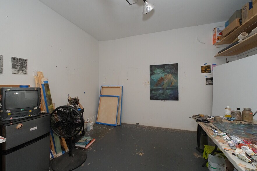 More Photos Of 154 26th St, Brooklyn Warehouse For Sale