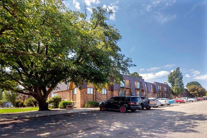 More Photos Of 5202 Bangor Ave, Lubbock Apartments For Sale