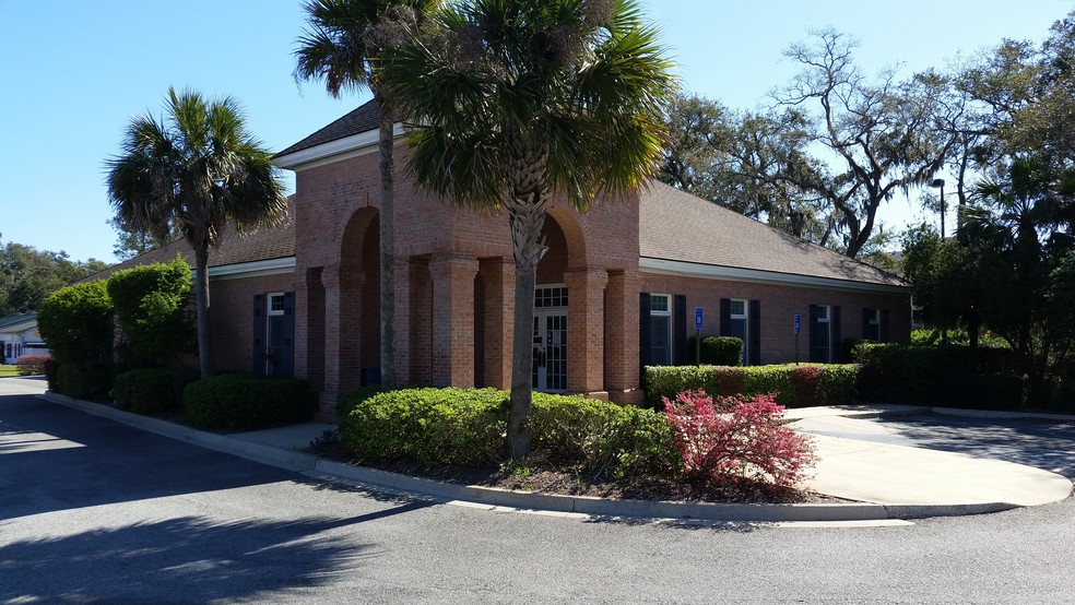 Primary Photo Of 5340 New Jesup Hwy, Brunswick Bank For Lease