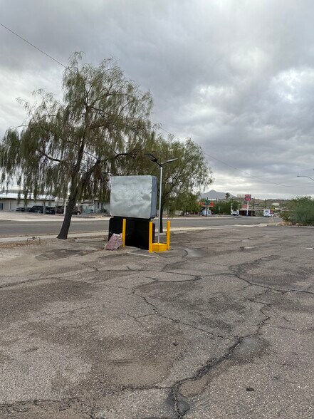 More Photos Of 627 N 2nd Ave, Ajo Restaurant For Sale