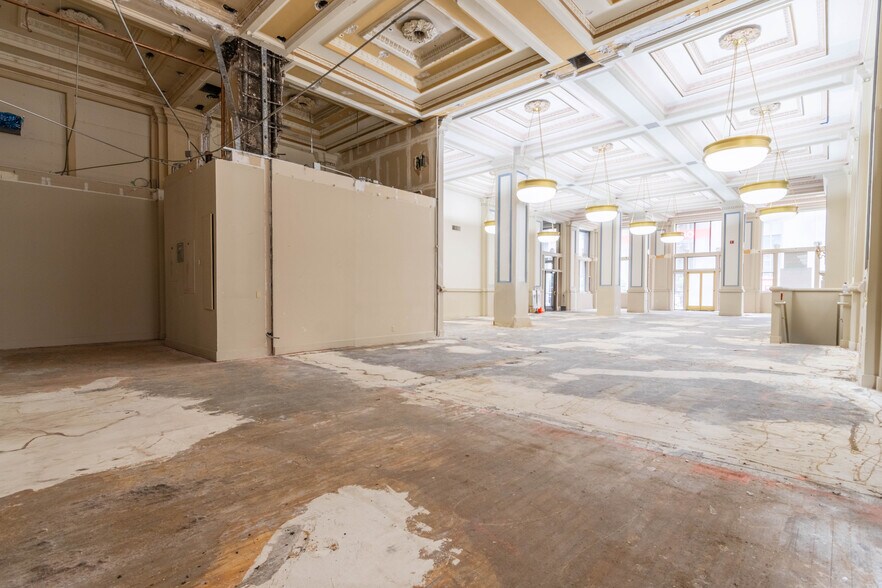 More Photos Of 465 California St, San Francisco Office For Lease