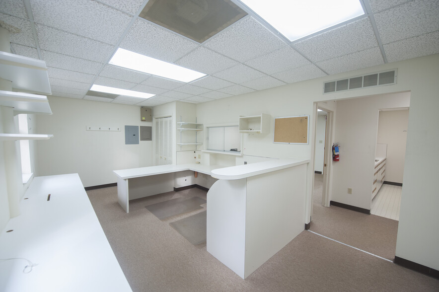 More Photos Of 80 W Welsh Pool Rd, Exton Medical For Lease
