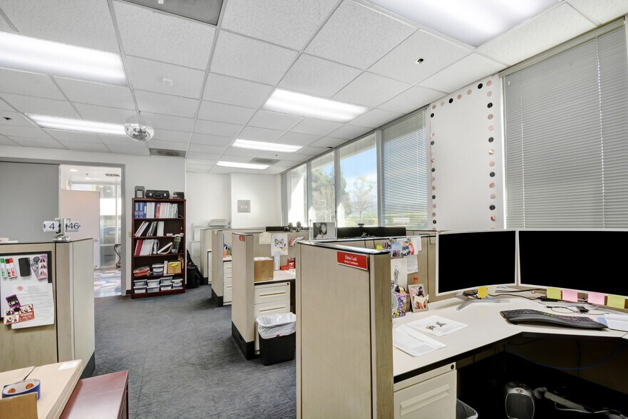 More Photos Of 22405 La Palma Ave, Yorba Linda Research And Development For Lease