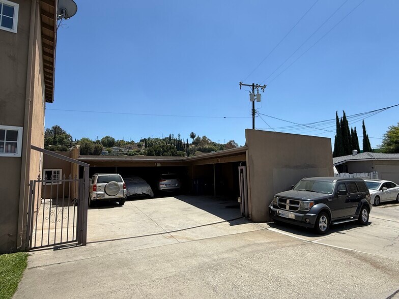 More Photos Of 2445 Winthrop Dr, Alhambra Apartments For Sale