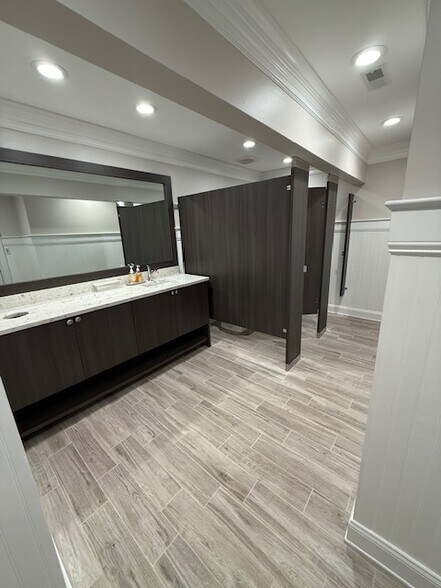 More Photos Of 1098 Washington Crossing Rd, Washington Crossing Medical For Lease