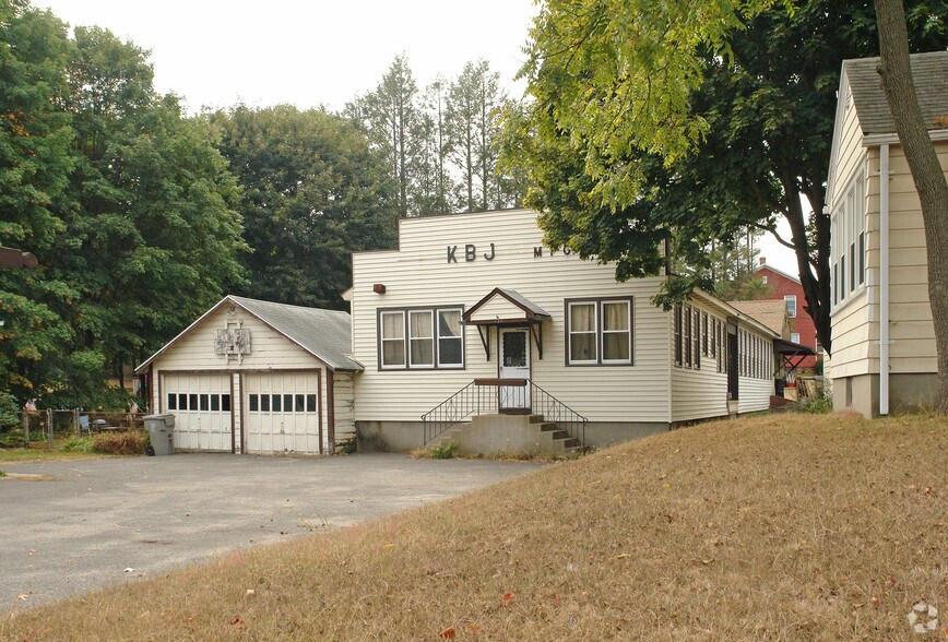 Primary Photo Of 137 Stafford Ave, Bristol Manufacturing For Sale