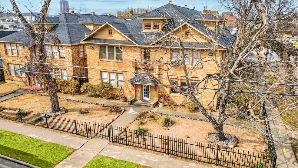 More Photos Of , Dallas Multifamily For Sale
