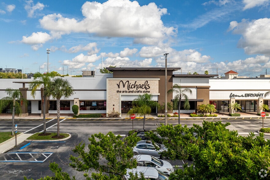 More Photos Of 1902-2224 S University Dr, Davie General Retail For Lease