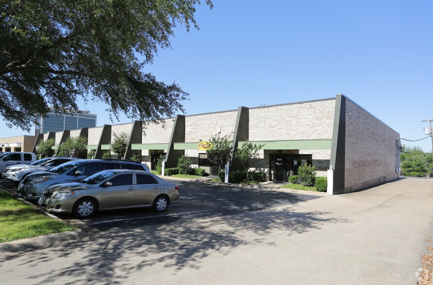 More Photos Of 14209-14223 Proton Rd, Farmers Branch Light Manufacturing For Lease