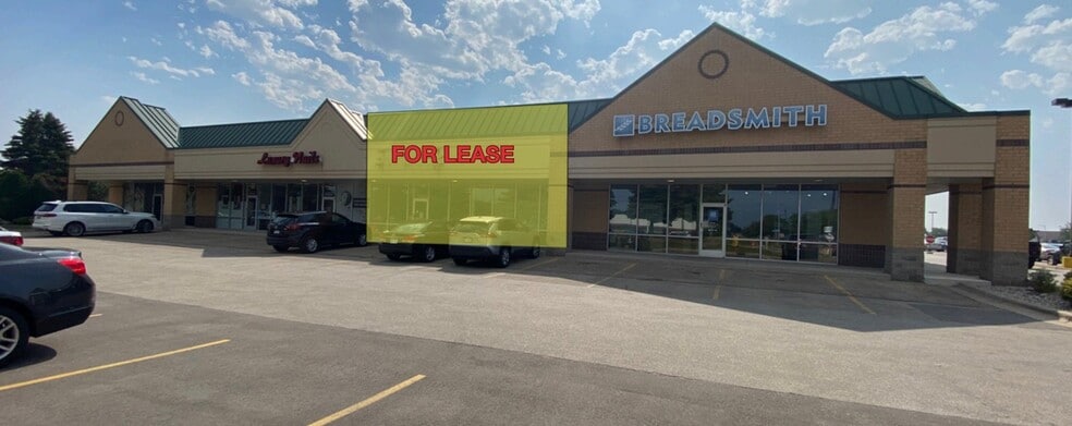 Primary Photo Of W3165-W3169 Van Roy Rd, Appleton General Retail For Lease