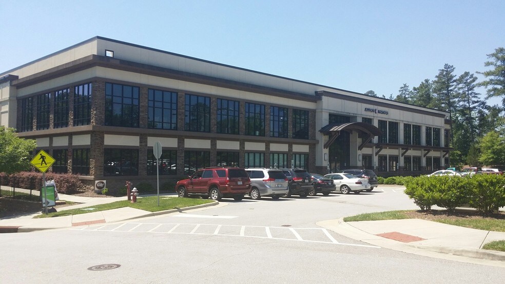 More Photos Of 101 Cosgrove Hill Ave, Chapel Hill Medical For Sale