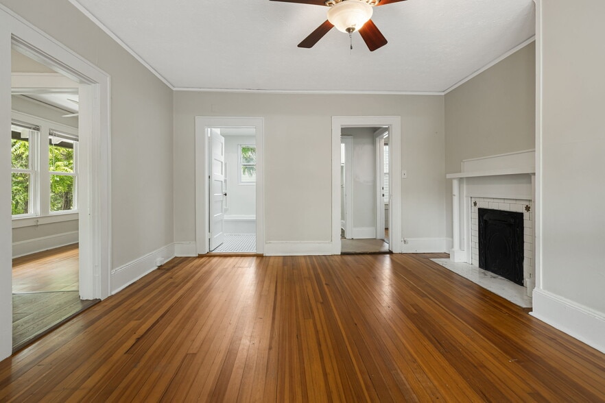 More Photos Of 295 E Chestnut St, Asheville Apartments For Sale