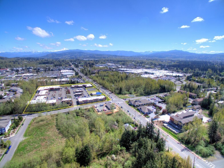 More Photos Of 410 W Bakerview Rd, Bellingham General Retail For Lease