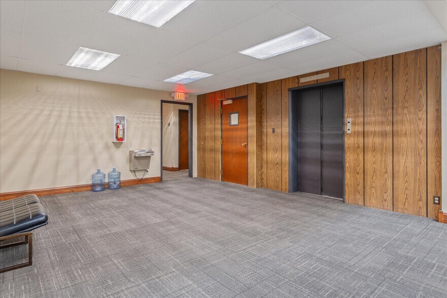 More Photos Of 1803-1807 Capitol Ave, Cheyenne Office For Sale