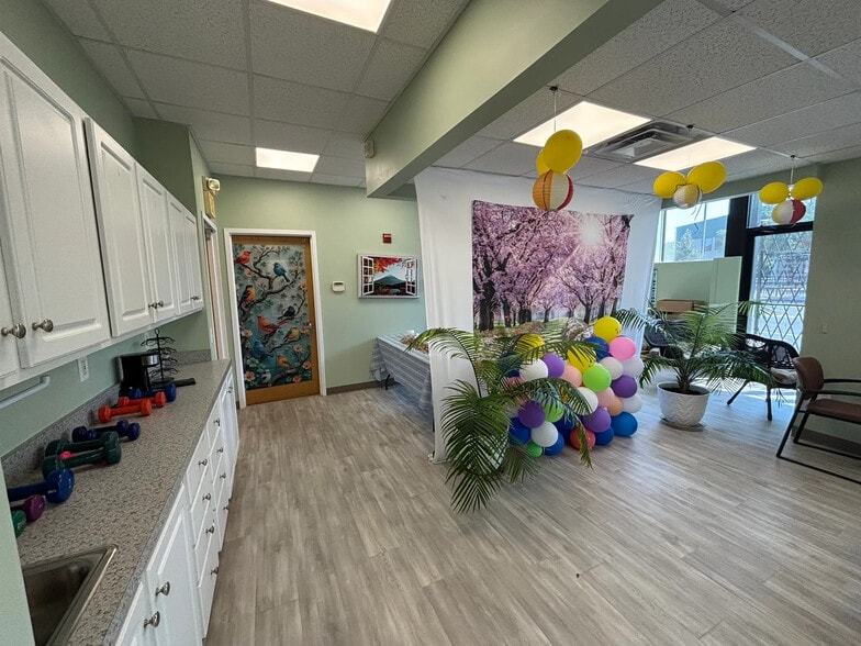 More Photos Of 209 Elmwood Ave, Providence Storefront For Sale