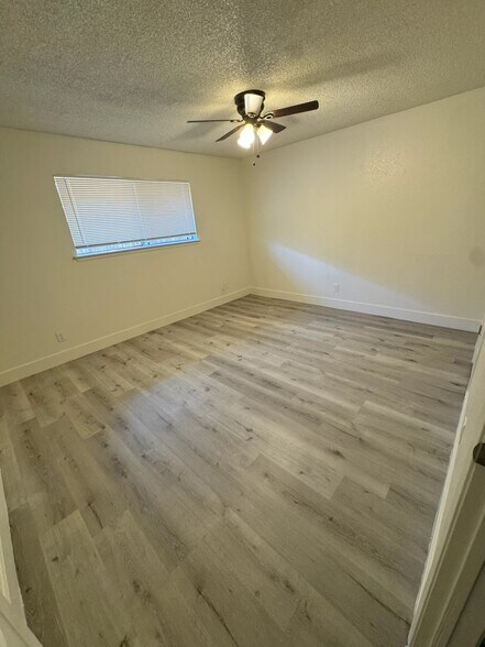 More Photos Of 7089 N Howard St, Fresno Apartments For Sale