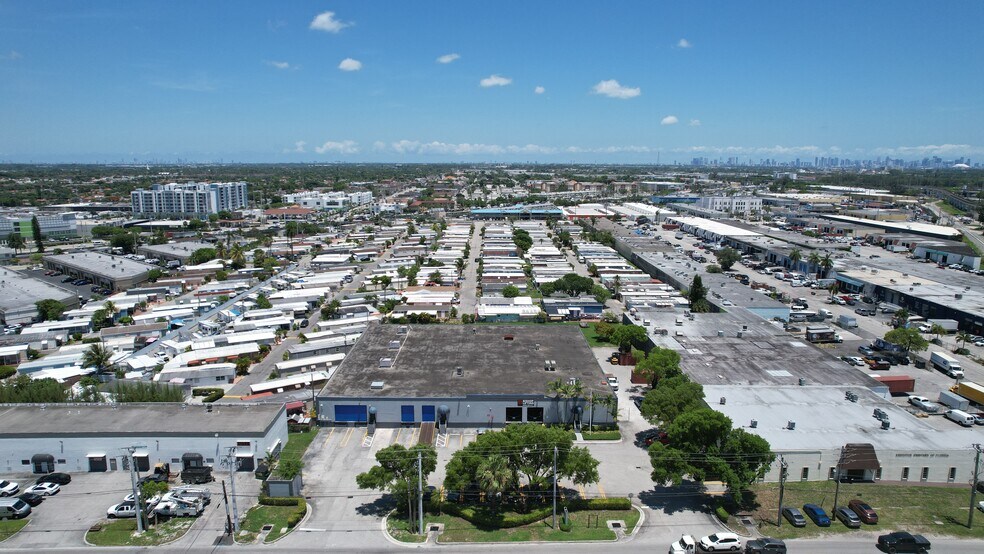 More Photos Of 8007-8115 NW 74th Ave, Miami Warehouse For Lease