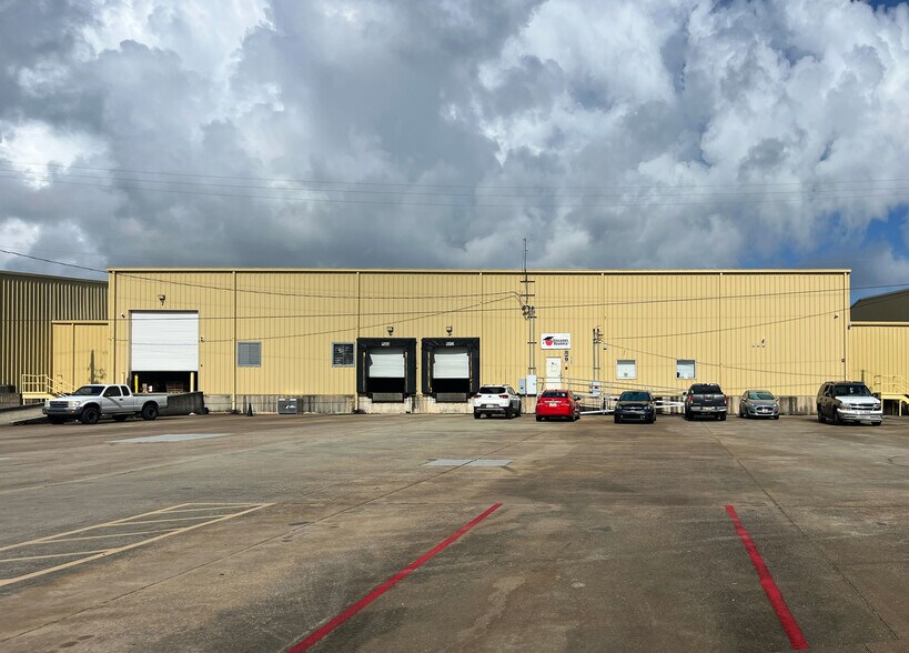 More Photos Of 5155 Mobile South St, Mobile Unknown For Lease