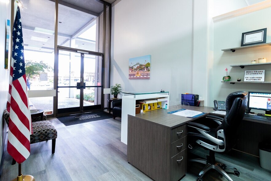 More Photos Of 2711 McHenry Ave, Modesto Bank For Lease