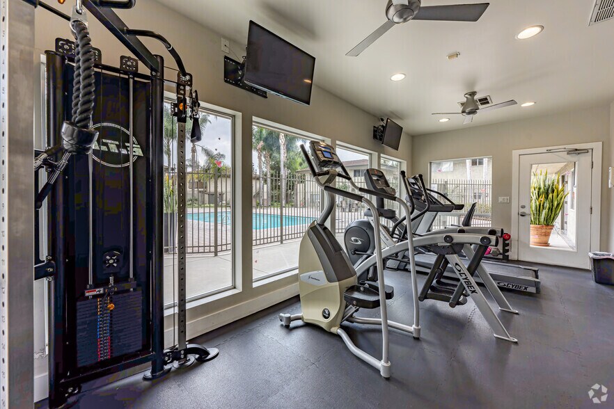 More Photos Of 861 S Glencliff St, La Habra Apartments For Sale