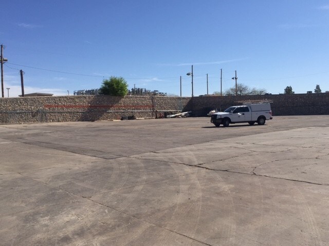 More Photos Of 1430 Vanderbilt Dr, El Paso Warehouse For Lease