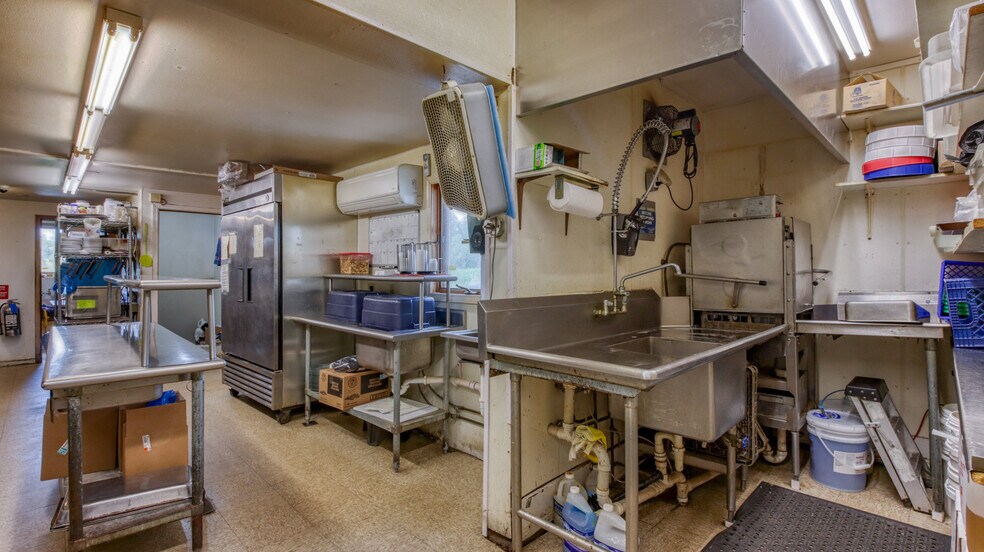 More Photos Of 8114 35th St, Colfax Restaurant For Sale