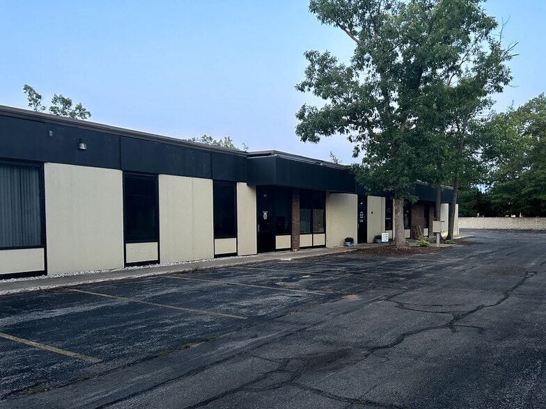 More Photos Of 1030 Hastings St, Traverse City Medical For Lease