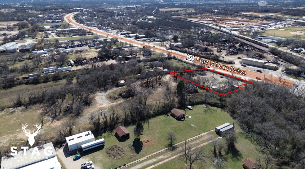 More Photos Of 1401 Fort Worth Dr, Denton Office For Lease