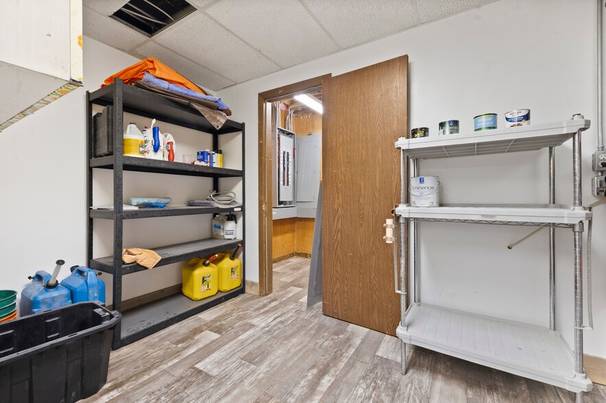 More Photos Of 537 2nd St, Havre Hotel For Sale