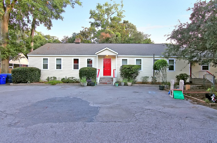 Primary Photo Of 1521 Wappoo Dr, Charleston Specialty For Lease