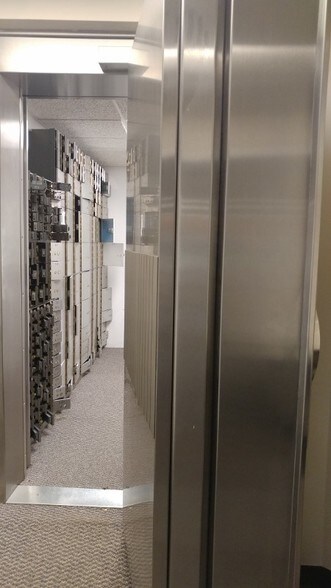 More Photos Of 1226 State Route 94, Blairstown Bank For Lease