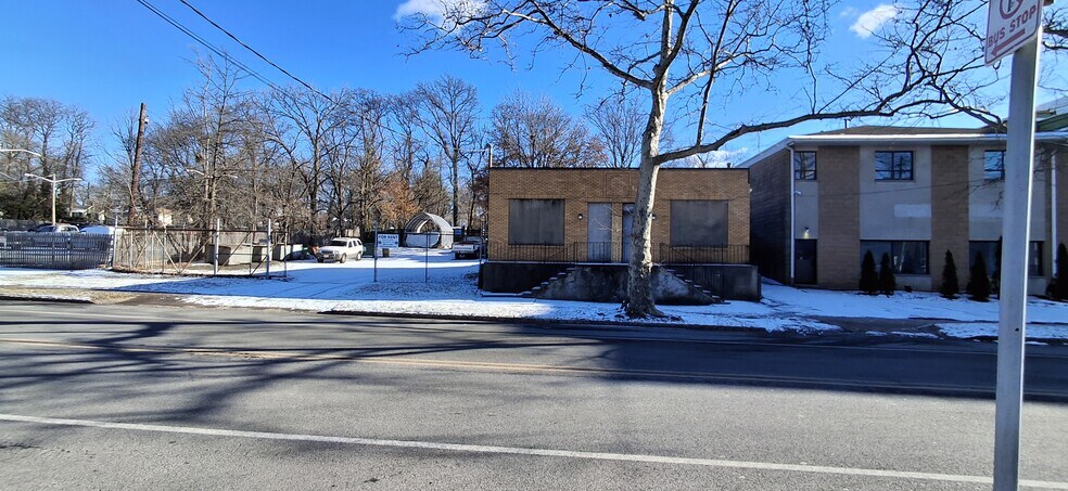 More Photos Of 1252 South Ave, Plainfield Freestanding For Lease