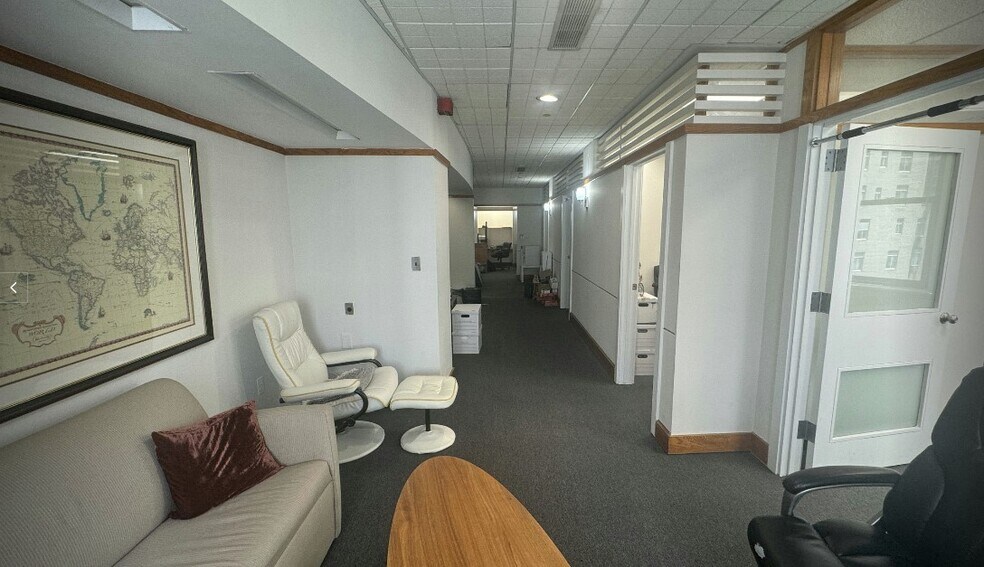 More Photos Of 111 John St, New York Office For Lease