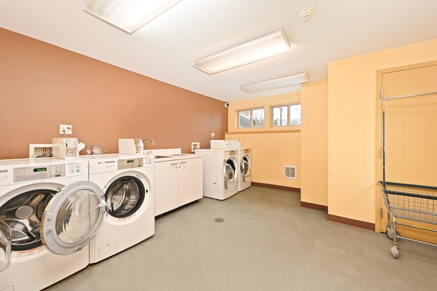 More Photos Of 8708 Rainier Ave S, Seattle Apartments For Sale