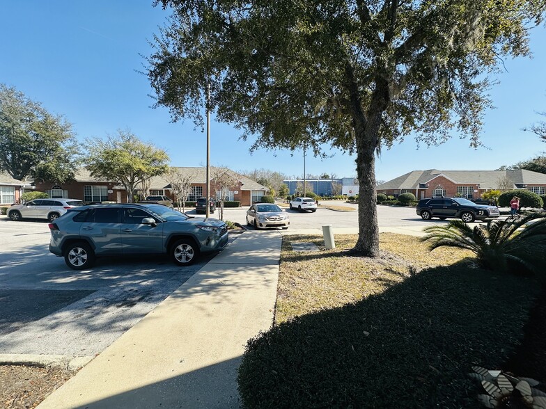 More Photos Of 6817 Southpoint Pky, Jacksonville Medical For Sale