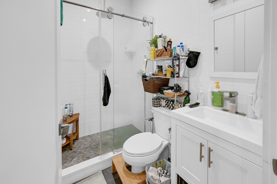 More Photos Of 252 W 132nd St, New York Apartments For Sale